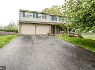 87 Governor Stable Rd, Elizabethtown, PA 17022