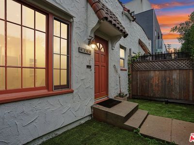 9208 National Blvd, Los Angeles, CA, 90034