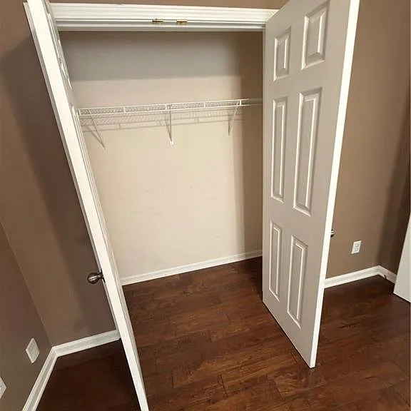 5706 Amberside Ln — Photo 27
