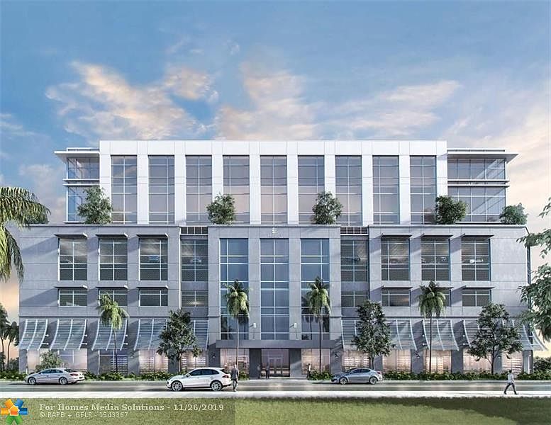 1st image of 800 SE 4th Ave #511