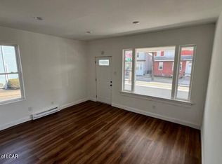 541 W Main St, Plymouth, PA 18651
