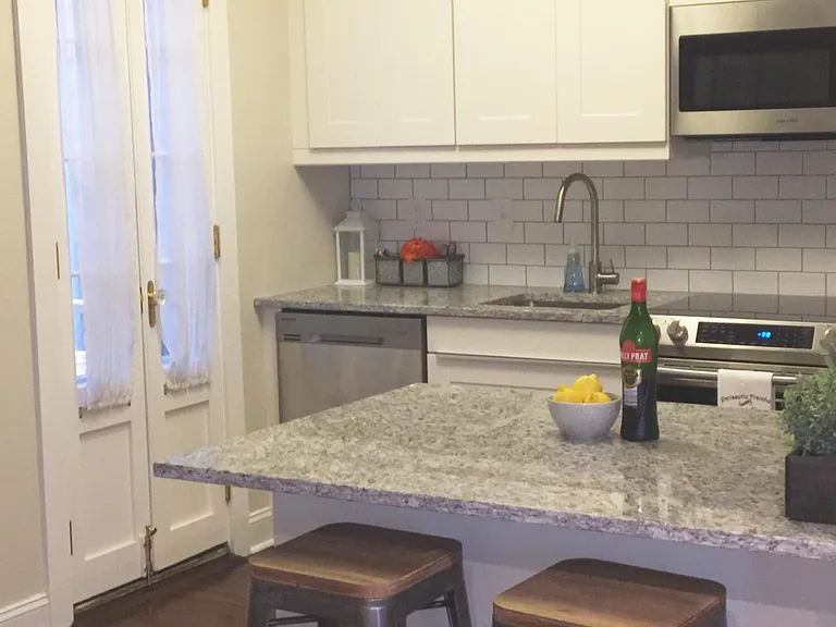 8 Gillon St #8B — Photo 2