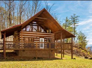 3510 Twin City Way, Pigeon Forge, TN 37863