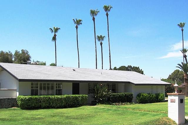 1st image of 2101 E Solano Dr