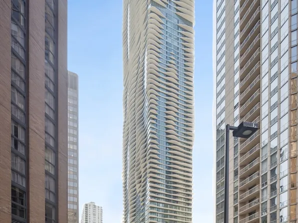 225 N Columbus Dr Unit 6001, Chicago, IL 60601