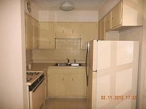 5th image of 568 Fairway View Dr #4-3J