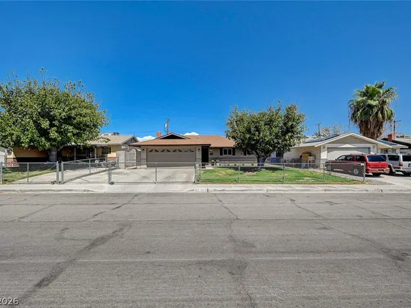 4670 Marnell Dr, Las Vegas, NV 89121