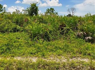 2712 45th St W, Lehigh Acres, FL 33971