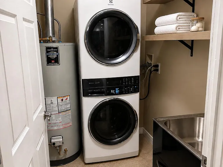 315 E Keim Dr — Photo 12