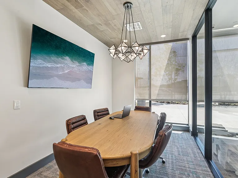 The Hayden — Photo 19