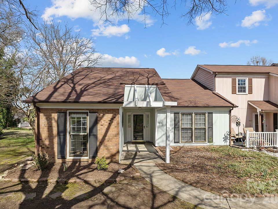 1st image of 11013 Sevilla Ct
