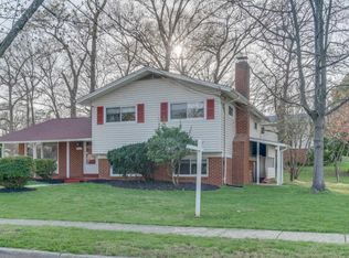 7014 Dolphin Rd, Lanham, MD 20706