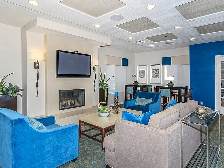240 Avenida Vis — Photo 7