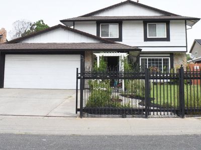 7625 McMullen Way, Sacramento, CA, 95828