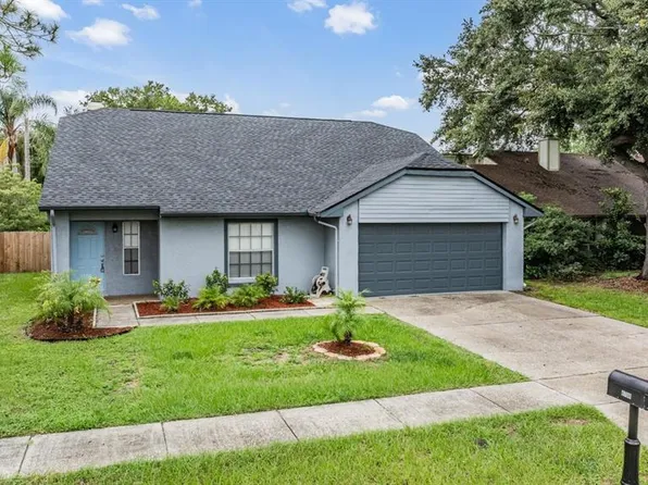 8708 Lindenhurst Pl, Tampa, FL 33634
