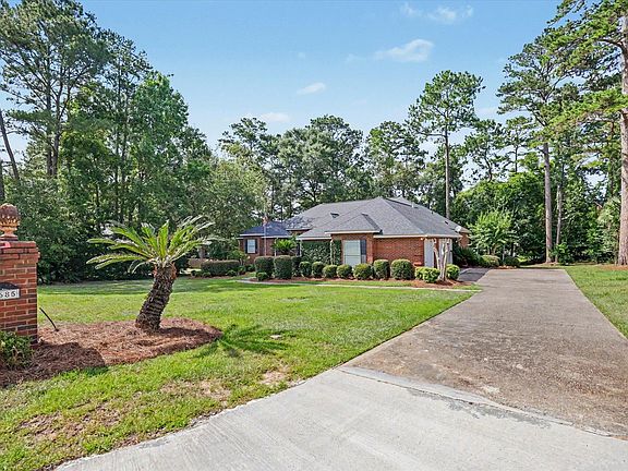 3rd image of 2685 Wharton Cir