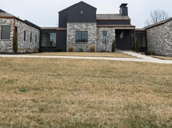 269 E Wisteria Lane, Ozark, MO 65721