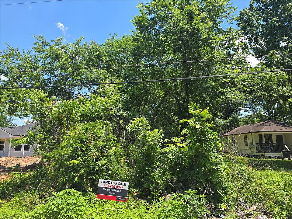 2nd image of 312 S 11th St