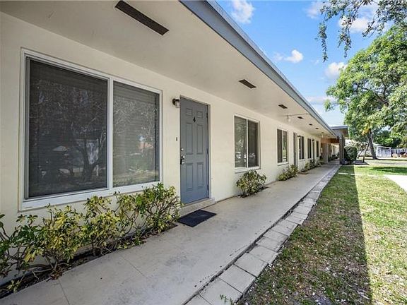 2nd image of 4305 NE 21st Ave APT 4
