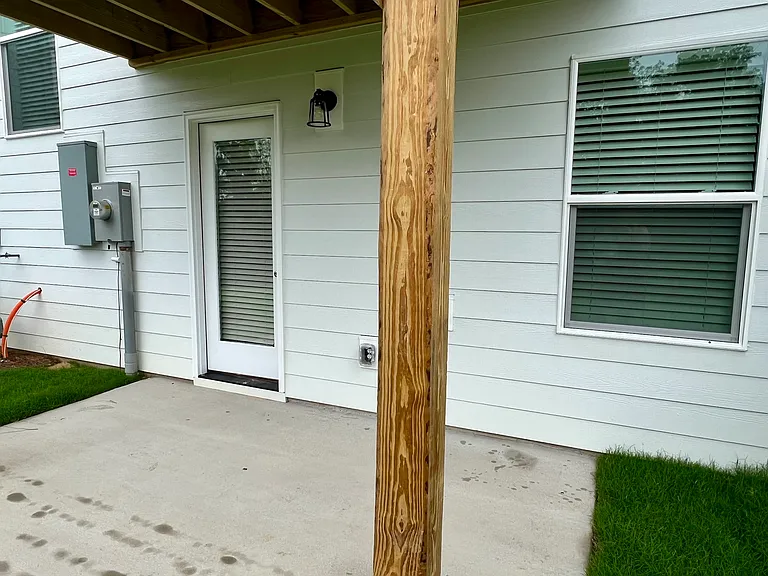 2132 Barrowcliffe Dr NW #1 — Photo 8