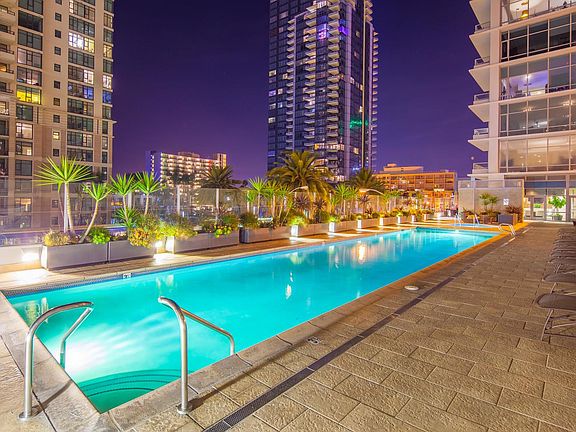 2nd image of 1262 Kettner Blvd Unit 605
