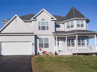 2 Derby Cir, Goshen, NY 10924