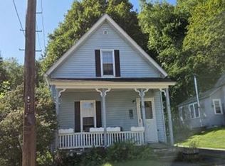 6 Hyde St, Bellows Falls, VT 05101