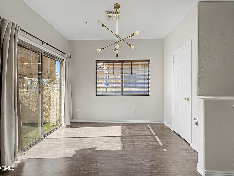 525 N Miller Rd #228 — Photo 6