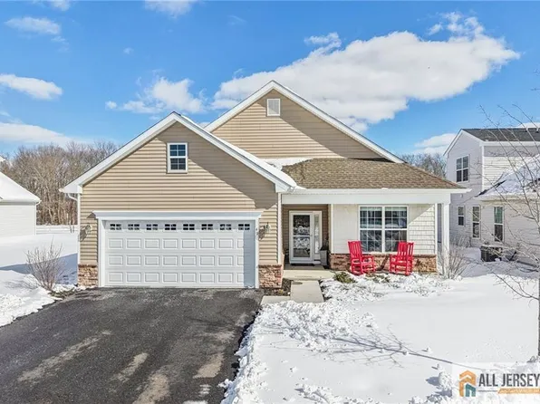 40 Tower Blvd, Eastampton, NJ 08060