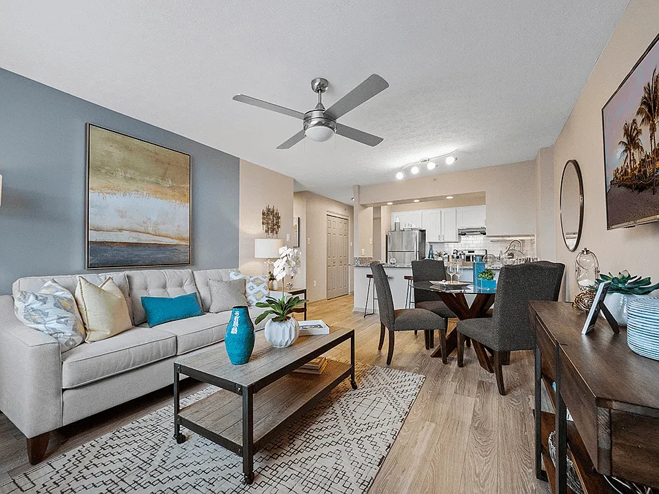 Icon Apartments