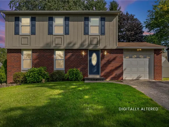 340 Village Walk Cir, Spencerport, NY 14559