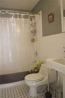 Rented by Evans Real Estate | media 39