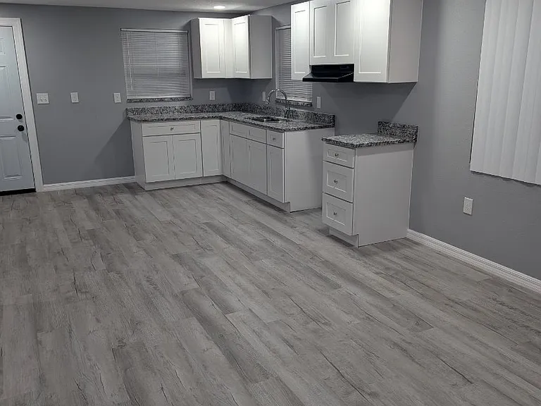 8103 N Rome Ave — Photo 8