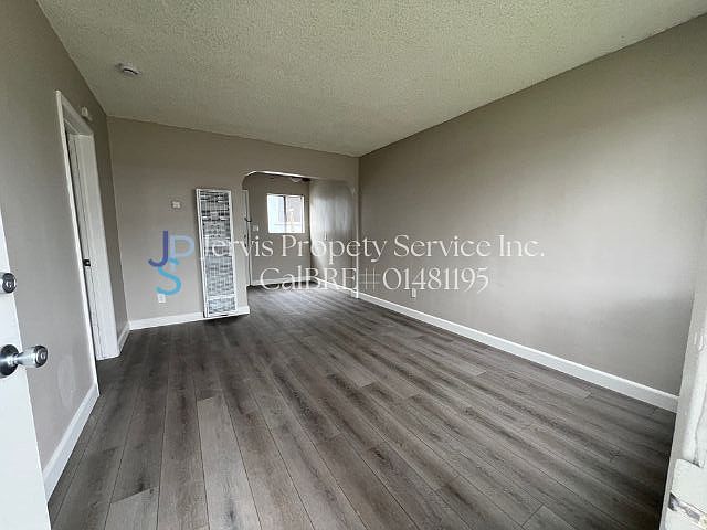 1st image of 6138 Vinevale Ave #A