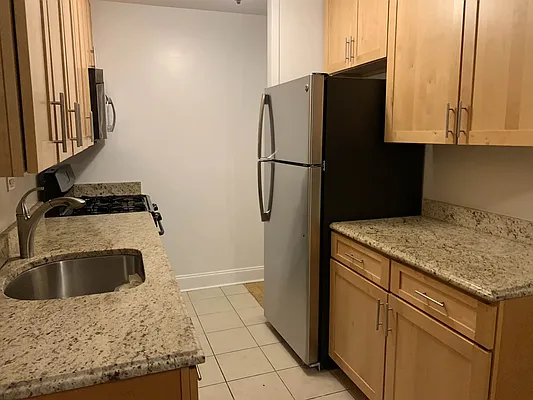 Rented by Beekman Street Realty | media 11