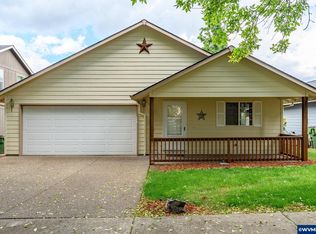 1301 Sunset Dr, Newberg, OR 97132