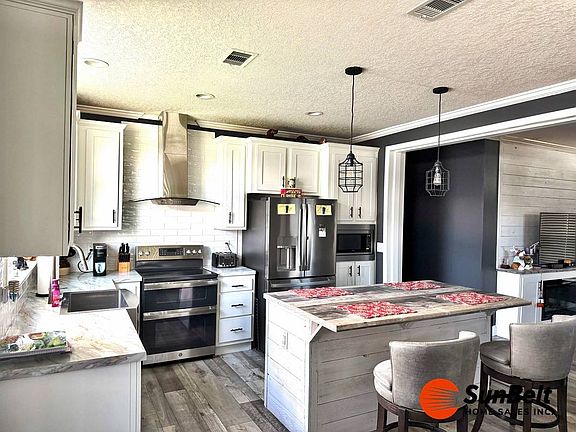 5th image of 126 Hibiscus Dr