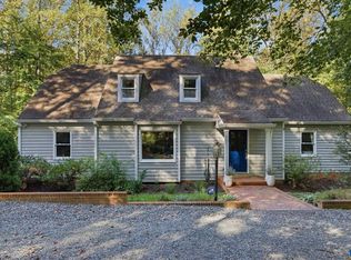 2404 Pine Garth Run, Charlottesville, VA