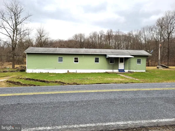 97 Kutz Rd, Fleetwood, PA 19522