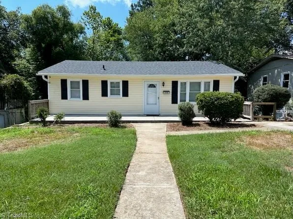 558 Kinard Dr, Winston Salem, NC 27101