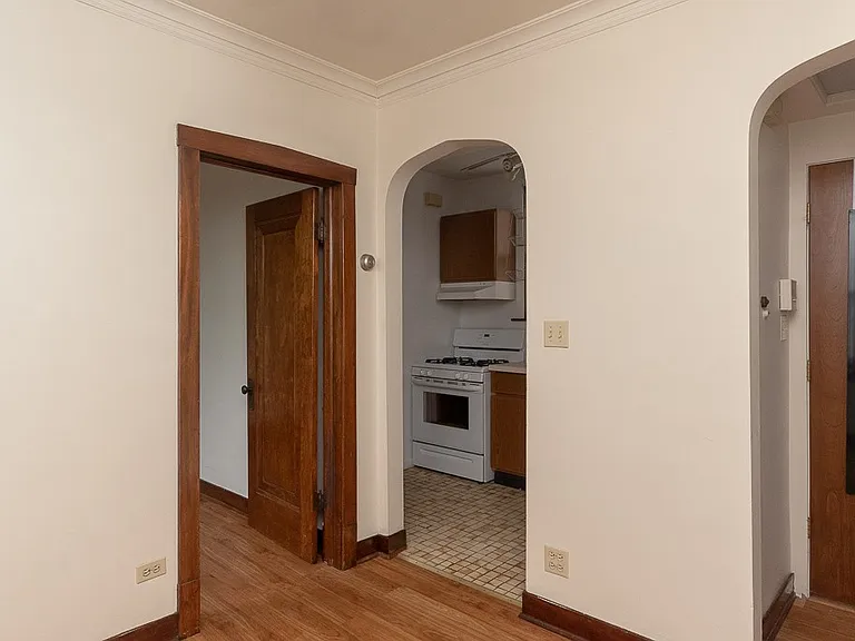 3615 N Paulina St #B3 — Photo 9