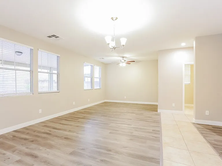 7333 Caballo Range Ave — Photo 8