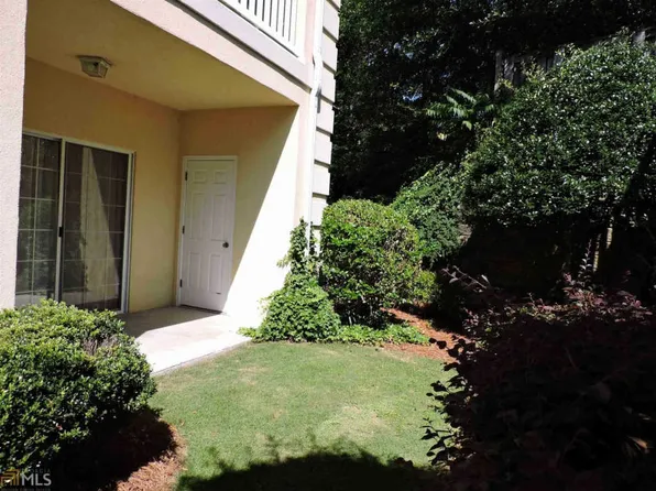 1001 Holly Dr, Gainesville, GA 30501