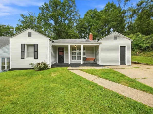4511 Emerson Ave, North Parkersburg, WV 26104