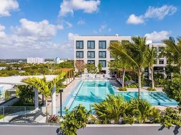 330 NW 29th St #111, Miami, FL 33127