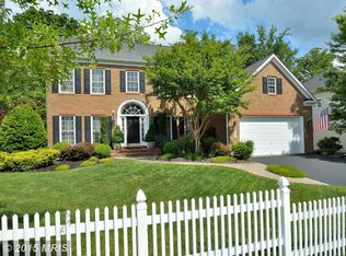 16637 Radcliffe Ln, Woodbridge, VA 22191