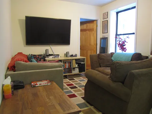 Rented by Beekman Street Realty | media 35