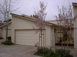 17 Creekside Ln, San Mateo, CA 94401