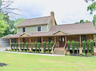 6002 Green Valley Rd, Kernersville, NC 27284