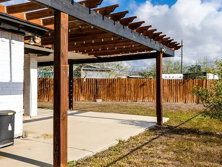2709 S Calle Duquesa — Photo 33